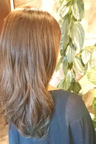ロング 清水 旭美のヘアスタイル
