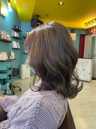 ミディアム 末石 智のヘアスタイル