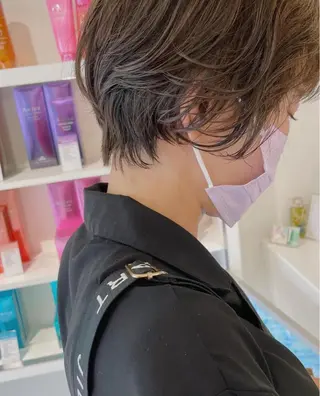 ショート カラー 柳瀬 柊人のヘアスタイル