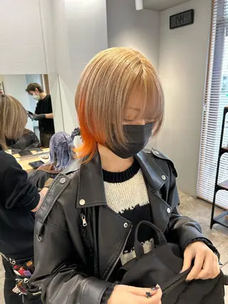 ショート SAEKI【ior 】北千住店ブリーチのヘアスタイル