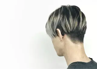ショート メンズ ⭐️当日OK⭐️ 岩田峻のヘアスタイル
