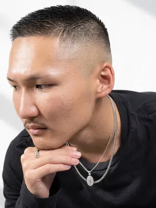 ショート 岡本 宗士のヘアスタイル