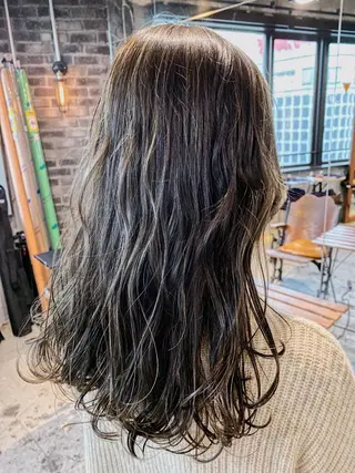 ロング カラー パーマ 代表 中島貴志のヘアスタイル