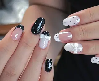ネイル エリ🫧 nail池袋東口のネイルデザイン