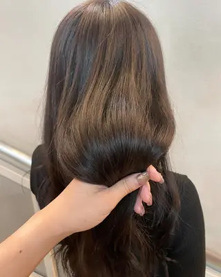 ロング カラー 透明感カラー/顔周り レイヤー/髪質改善のヘアスタイル