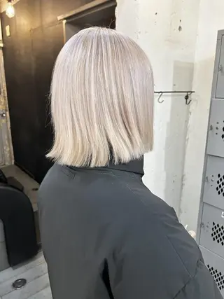 カラー ショート 🌼U24 ヘアデザインラボのヘアスタイル