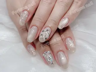 ネイル Nail •Head スパFortunaのネイルデザイン