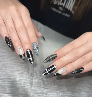 ネイル Lee Nails チップ長さだし専門店のネイルデザイン