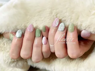 ネイル フルリール 【プライベートサロンのネイルデザイン