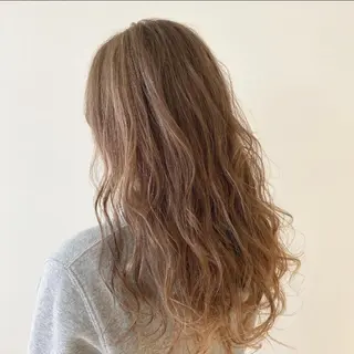 セミロング カラー ヘアアレンジ 🌻Insta指名 NO.1🌻Shoのヘアスタイル
