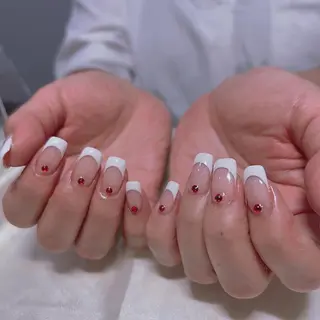 ネイル マツエク・マツパ アイブロウ Nail&eye Belire 新宿のネイルデザイン