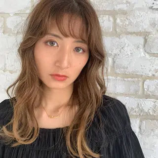 ロング カラー ノグチ ナツコのヘアスタイル