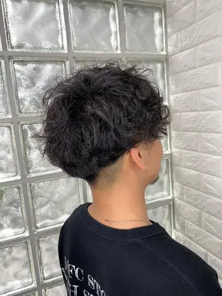 セミロング パーマ メンズ 美容師歴18年 ALBA 齊藤のヘアスタイル