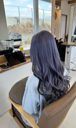 ロング 鈴木 妃帆未のヘアスタイル