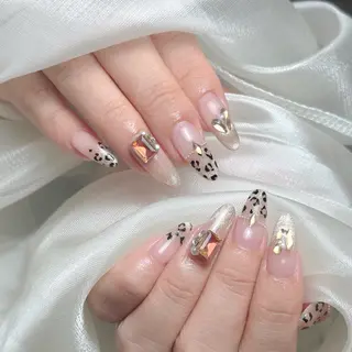 ネイル Maggie Nail🦩のネイルデザイン