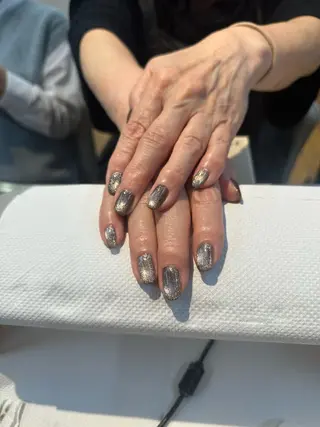 ネイル 鈴木 結羽愛のネイルデザイン