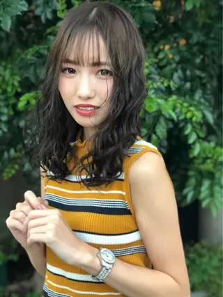 ロング カラー 韓国レイヤーカット 🧸ベージュカラーのヘアスタイル