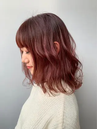 ミディアム カラー パーマ ヘアアレンジ 🐩推し活🐩 FUTABA🍒のヘアスタイル