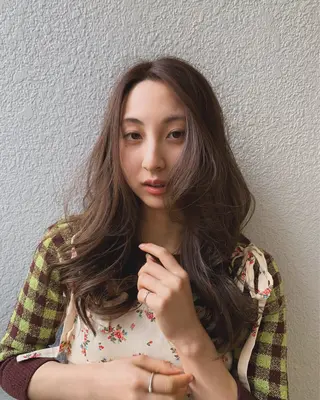 ロング 立石 タテイシのヘアスタイル