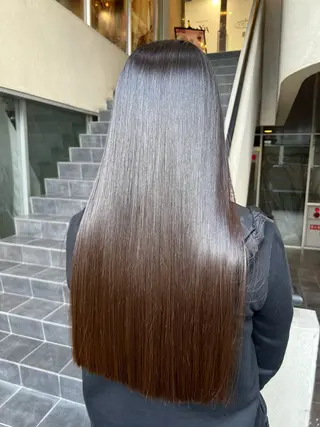 ロング 畑中 香穂のヘアスタイル