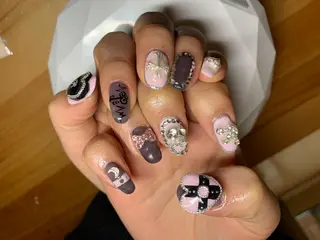 ネイル LAVISH nail salonのネイルデザイン