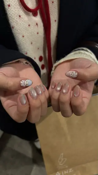 ネイル PLATINUM DOLL arisaのネイルデザイン
