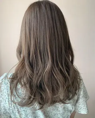 ロング カラー hub hair レイヤー/透明感のヘアスタイル