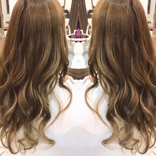 カラー 小林 香のヘアスタイル