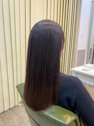 カラー Lucca Lance所属・岩間 渉のヘアスタイル
