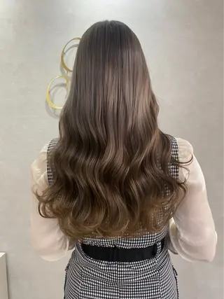 ロング 斉藤 結のヘアスタイル