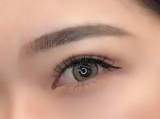 アイブロウ LaBless梅田 🎀坂本リオのヘアスタイル