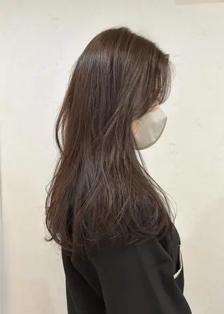 ロング カラー TRENCH　相澤 果歩のヘアスタイル