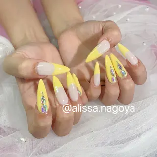 ネイル Jr.ネイリスト🤍 【Alissa】新栄のネイルデザイン