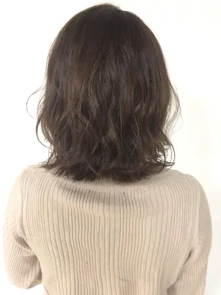 ミディアム 福島 妃佳留のヘアスタイル