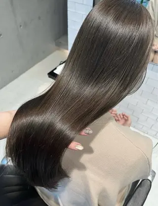 ロング カラー パーマ ヘアアレンジ 透明感/オリーブ/ グレージュ/YUKAのヘアスタイル