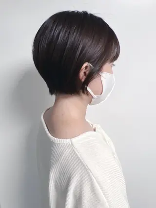 ショート 松岡彩華 ボブ /グレージュのヘアスタイル