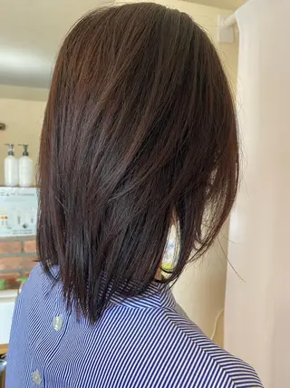 ミディアム 柴山 美芽のヘアスタイル