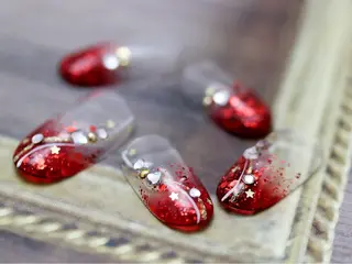 ネイル ネイル ルージュのネイルデザイン