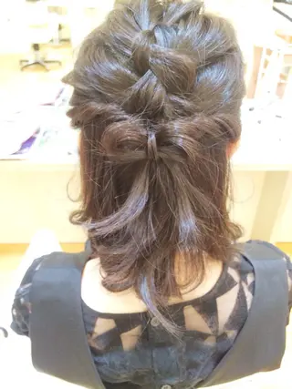 ショート ミディアム ヘアアレンジ タジマ ヤスヒサのヘアスタイル