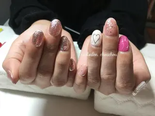 ネイル 爪のお悩みサロン シュシュエットのネイルデザイン