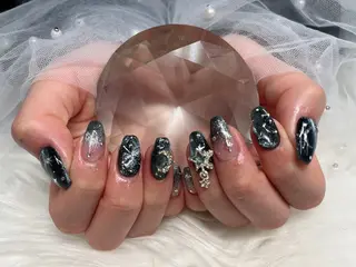 ネイル nishii natsumiのネイルデザイン