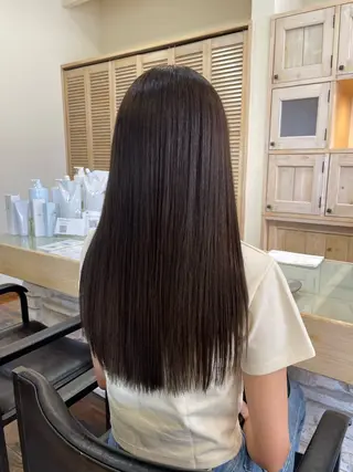 ロング カラー 梶原 真帆のヘアスタイル