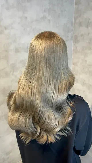 カラー ブリーチなしの達人 🌈KAITOのヘアスタイル