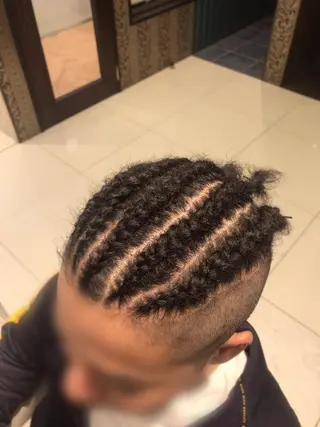 ショート メンズ SEA BELLE YASUのヘアスタイル