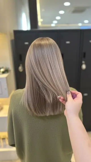 セミロング カラー 🫧カラーモデル募集 純菜🫧のヘアスタイル