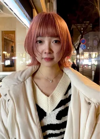 ミディアム CHIHIRO メリケンビューティーのヘアスタイル