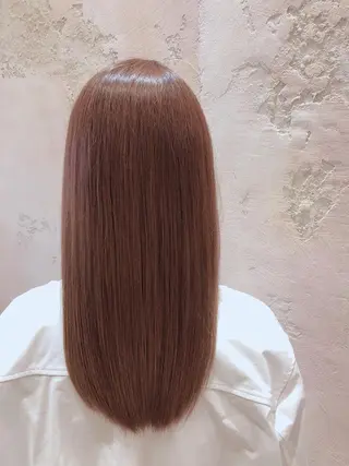 セミロング 代表山口ひな 髪質改善のプロのヘアスタイル
