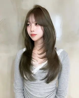 ロング 韓国✖️網紅🖤 パーマYURIYAのヘアスタイル