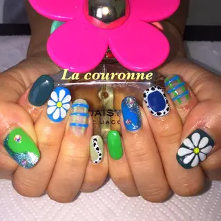 ネイル Lacouronne NATSUMIのネイルデザイン