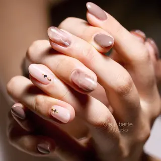 ネイル Elio 国泰寺のネイルデザイン